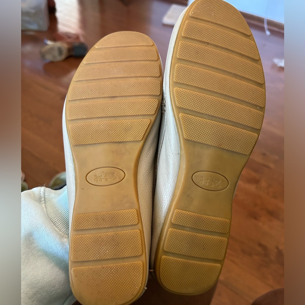 Coach Flats - Picture 6 of 7